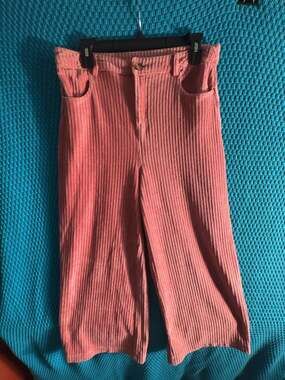Double Zero Pink Wide-Leg Corduroy Culotte Pants
